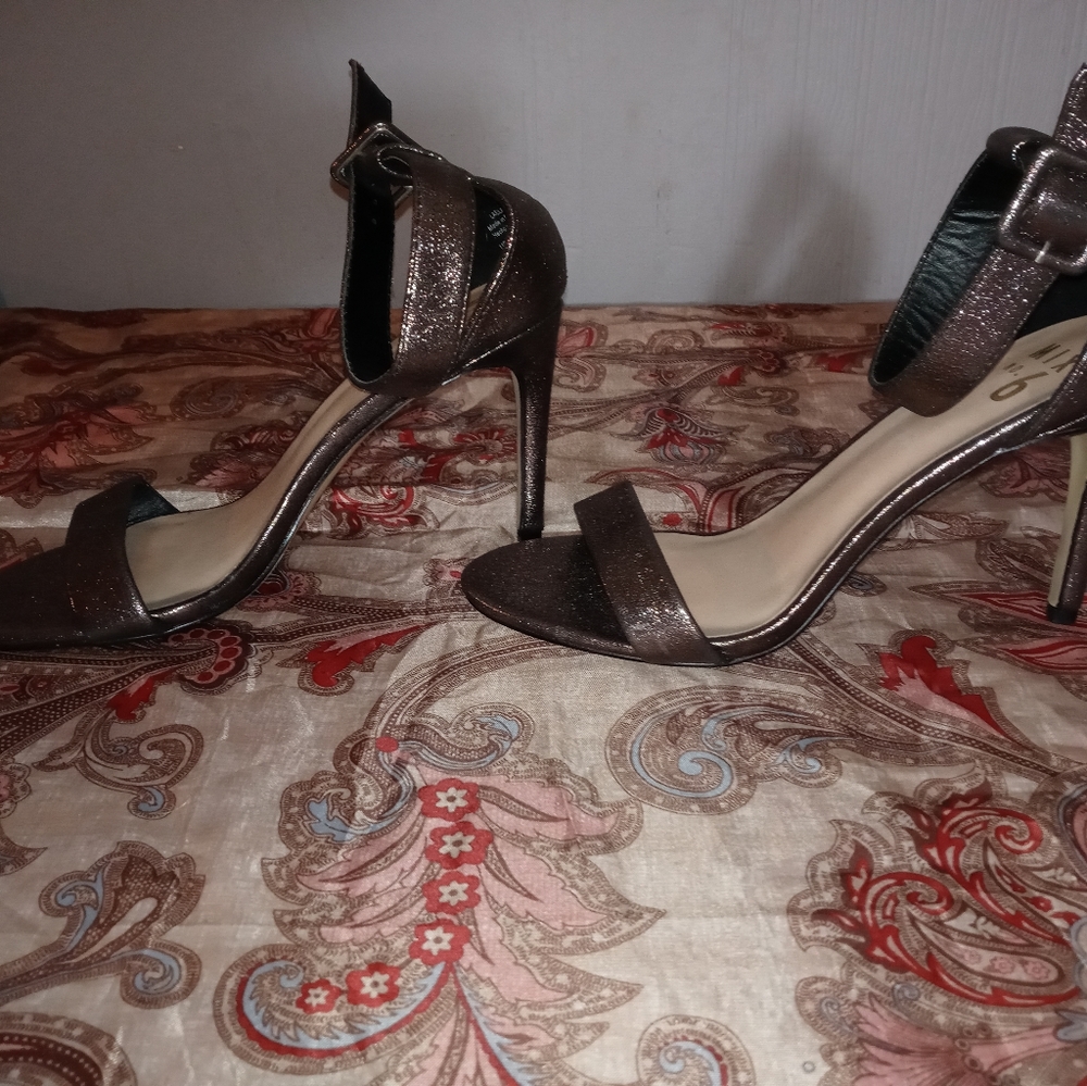 Mix No.6 Laela metallic high heels